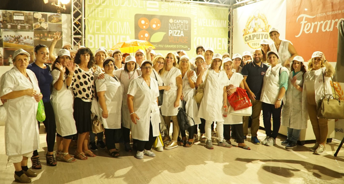 Gallery Napoli Pizza Village 2019